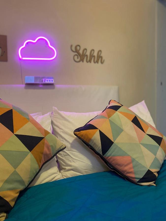 Little Brighton Beach Apartments - Also Separate Spa Cabin And Watersports Eksteriør bilde