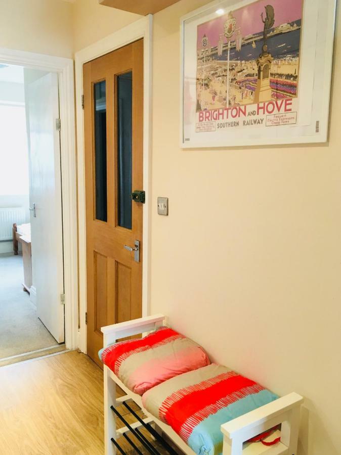 Little Brighton Beach Apartments - Also Separate Spa Cabin And Watersports Eksteriør bilde
